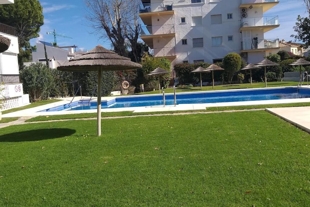 شقة Apartamento En La Milla De Oro, A 100M De La Playa ماربيا المظهر الخارجي الصورة